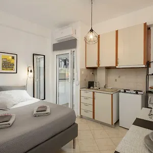 Studio! Fiber Wifi, Ac, Private, Self Check-in! Θεσσαλονίκη